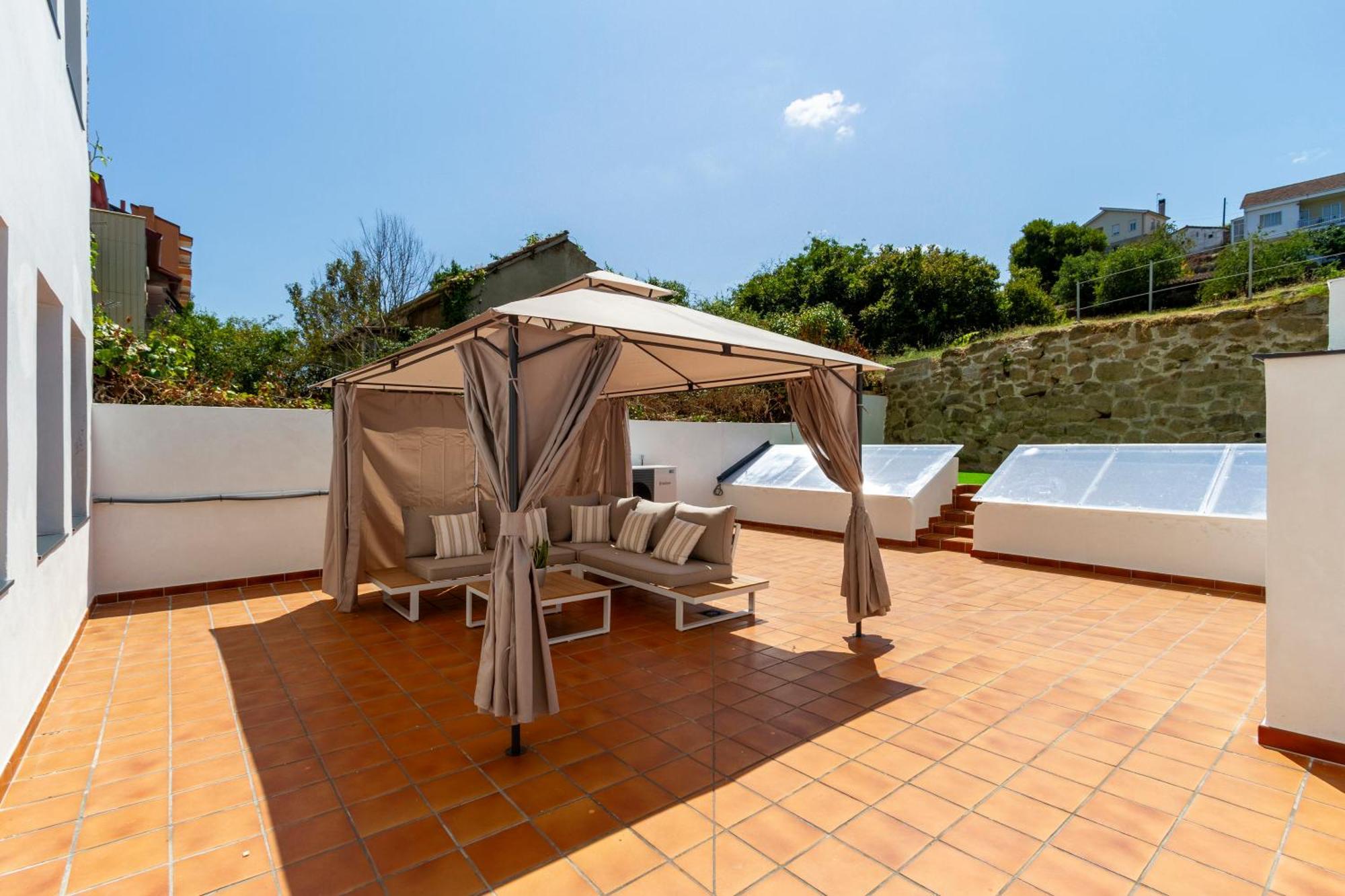 Urbanfive Apartamentos Ourense Centro Экстерьер фото