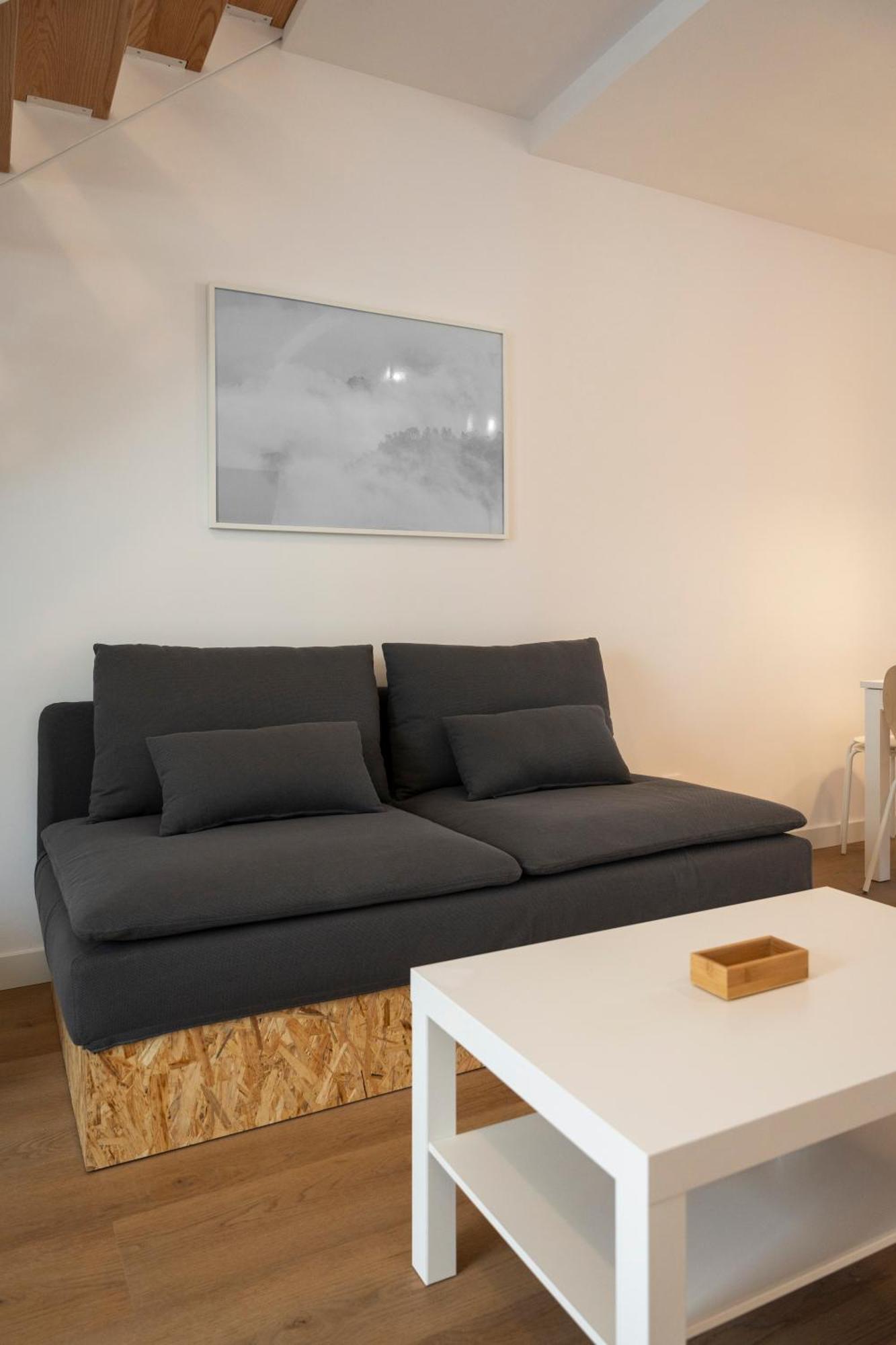 Urbanfive Apartamentos Ourense Centro Экстерьер фото