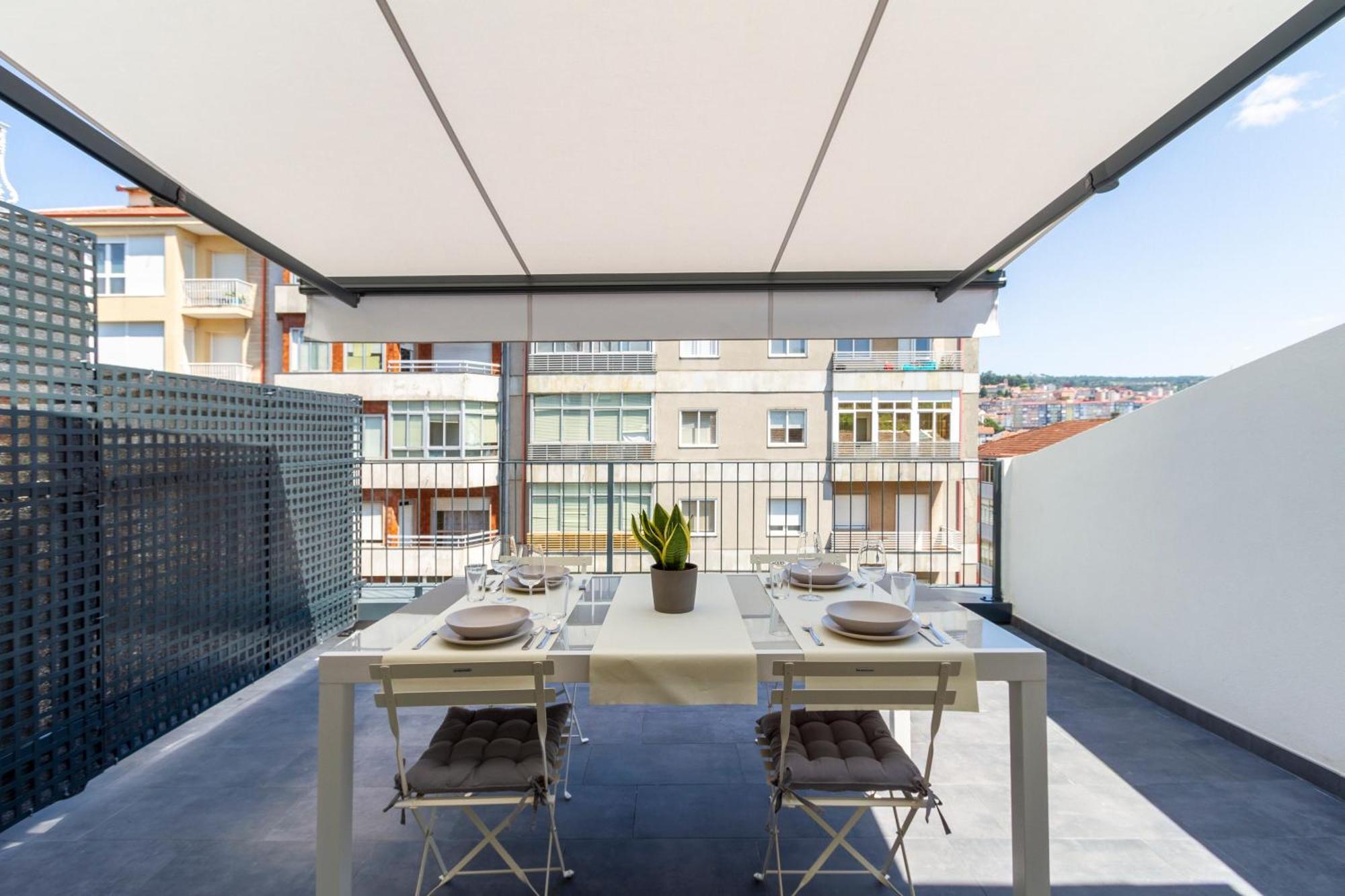 Urbanfive Apartamentos Ourense Centro Экстерьер фото