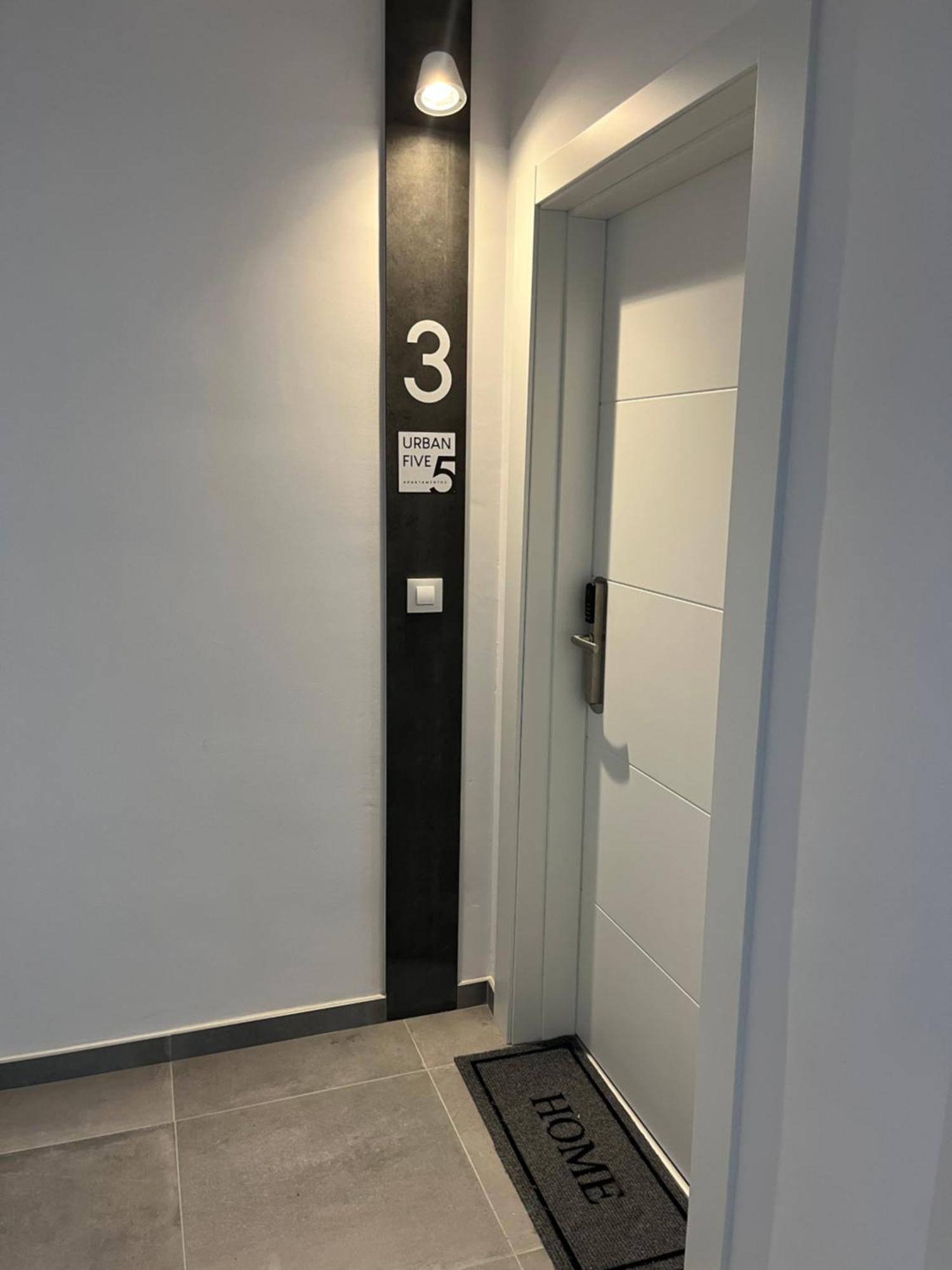 Urbanfive Apartamentos Ourense Centro Экстерьер фото